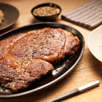 Nikmati Eksklusivitas A5 Kobe Strip Steak